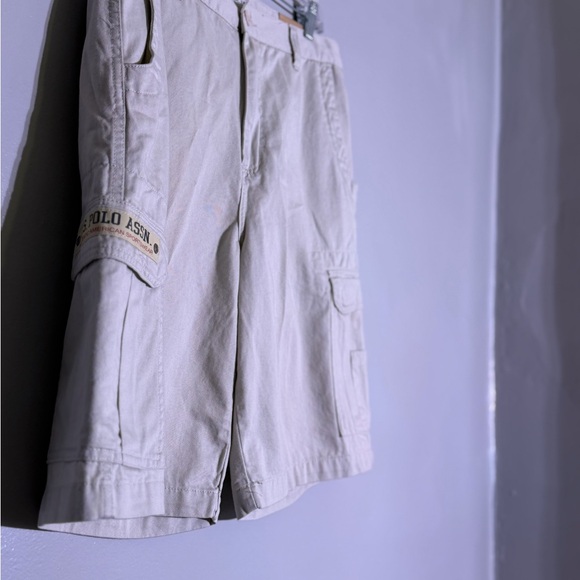 U.S. Polo Assn. Men's Beige Cargo Shorts - Picture 2 of 7